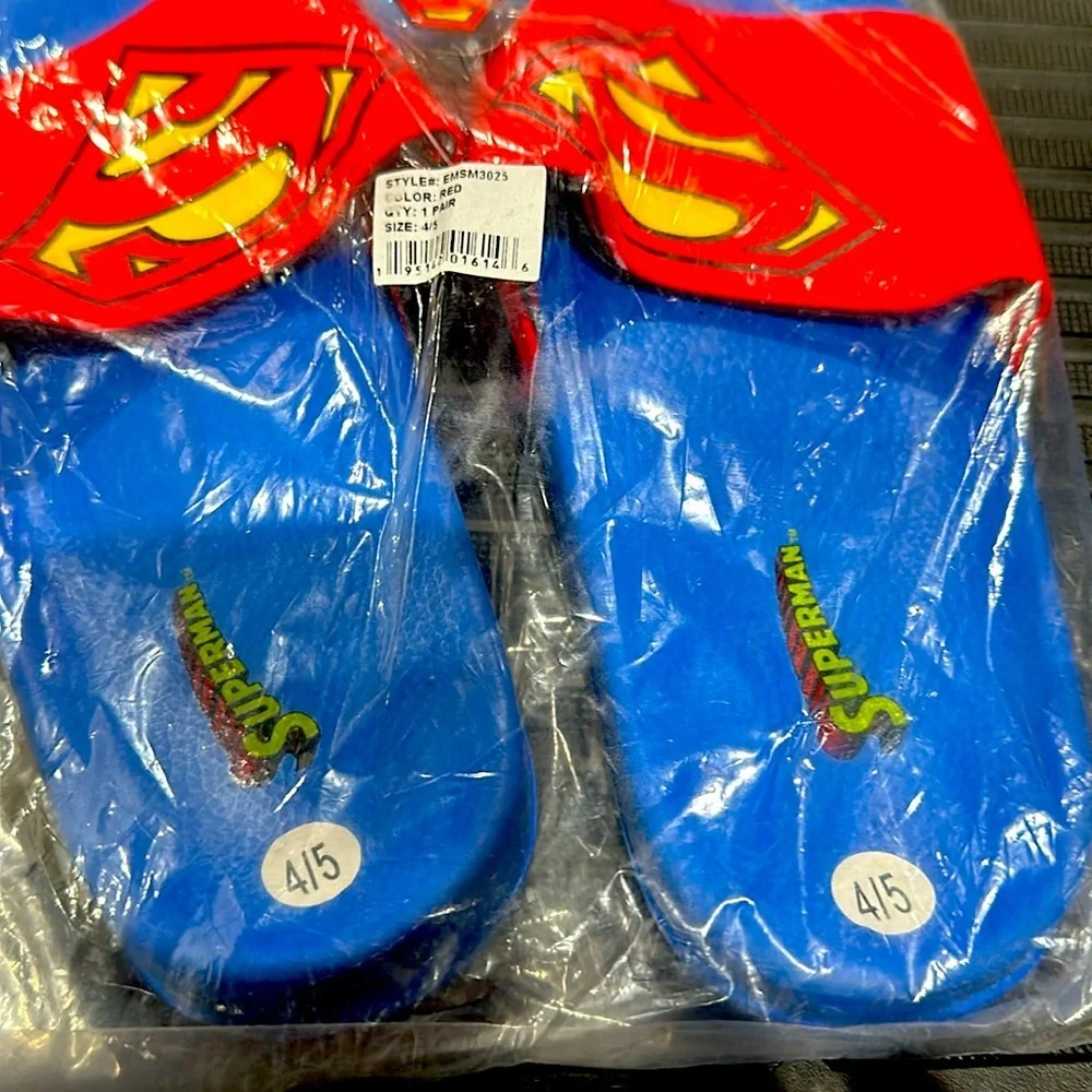 Superman Sandals-sz 4/5